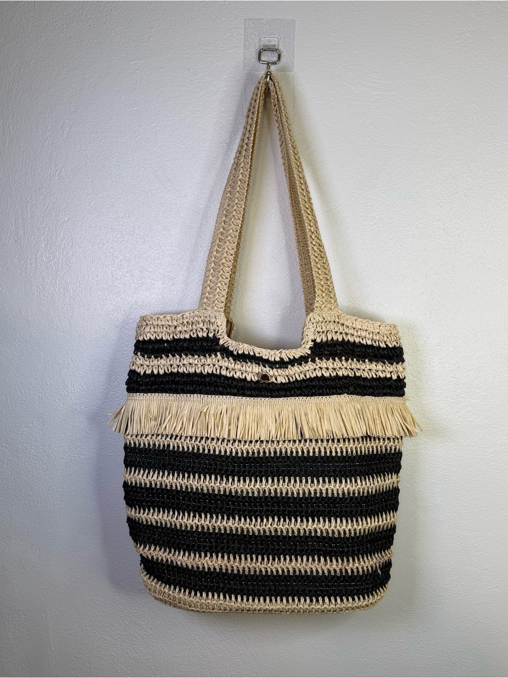 Fringed Woven Large Straw Lightweight Tote Bag Beach Bag in Natural/Black Stripe